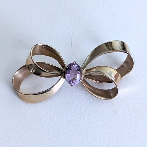 Vintage Designer Winard Signed 12K Yellow Gold Filled Amethyst Bow Brooch Pin - Picture 1 of 9